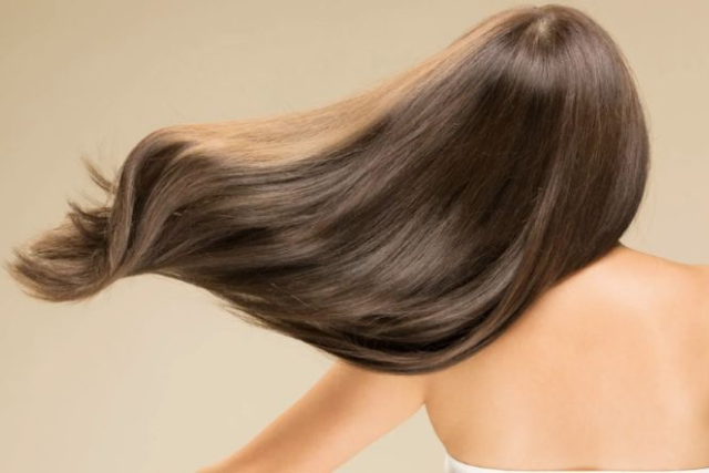 LÀM THẾ NÀO ĐỂ TÓC BẠN LUÔN GIỮ ĐƯỢC ĐỘ BỒNG BỀNH VÀ DÀI MƯỢT?